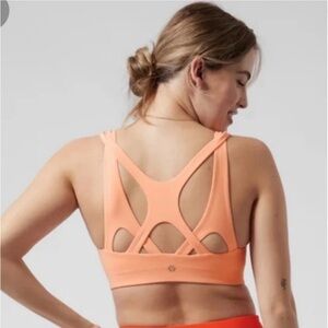 Athleta Asana sports bra a-c peach/orange sz small